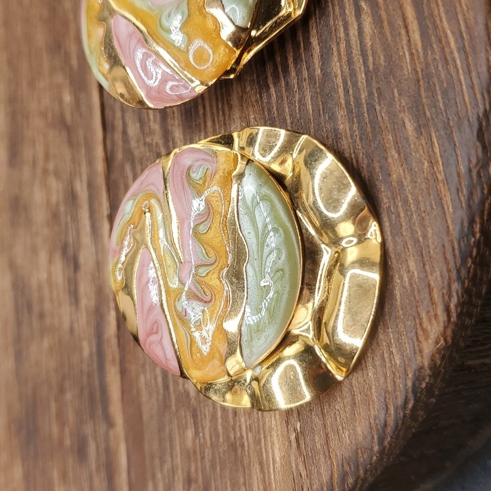 E914 Easter paradise melt 1970s earrings for pierced‎ ears crinkle pattern - Picture 2 of 3